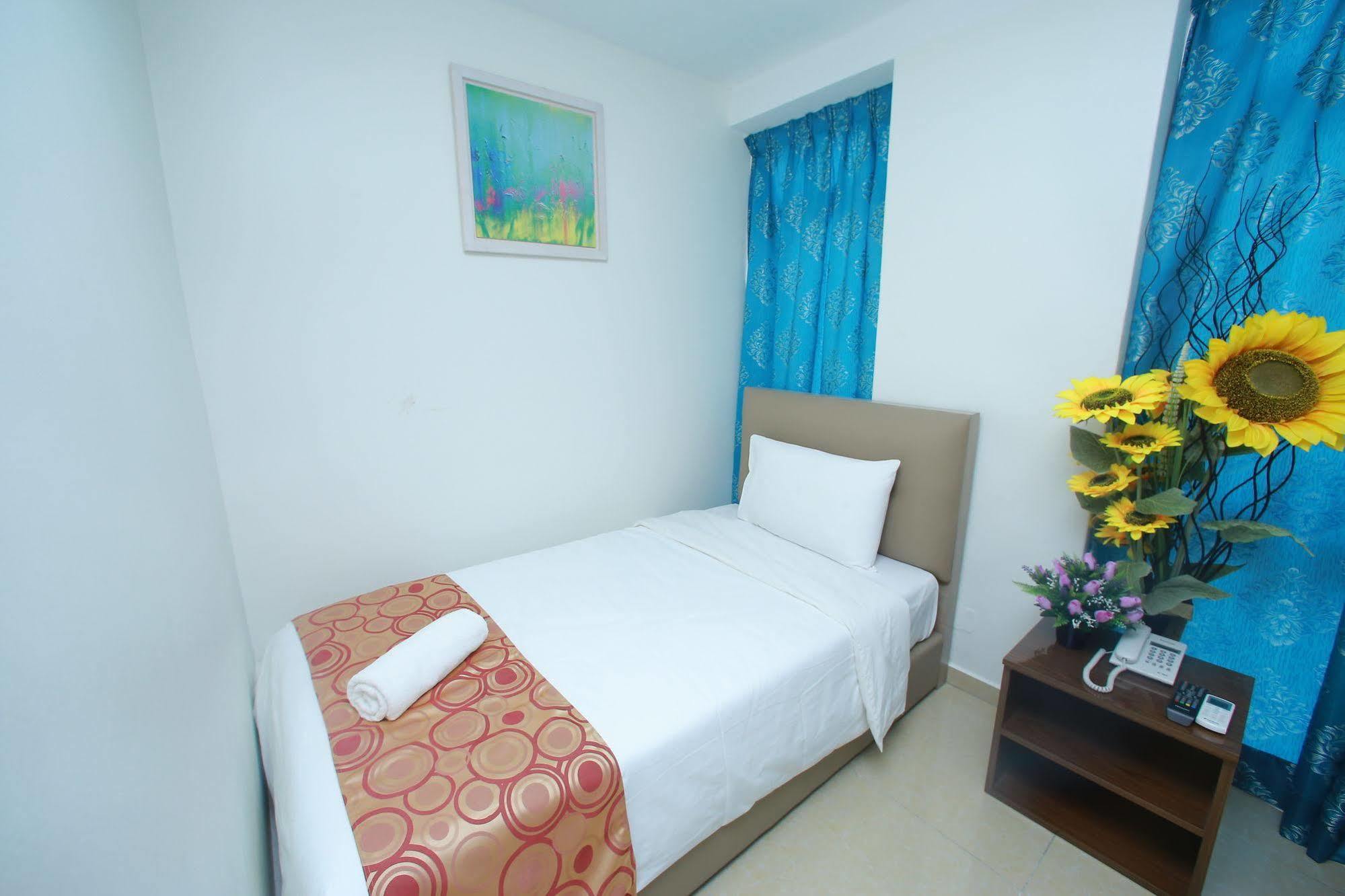 Hotel Gulshan Ampang  Exterior foto